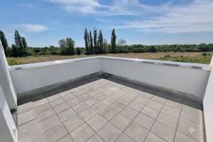 Available immediately, Modern terraced house (low-energy home), large garden, 2 miles to "The Clay" – Zur Schleifmühle 113, 65205 Erbenheim, Wiesbaden – Vorschaubild 13