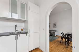 Charmante 2-Zimmer-Altbauwohnung mit Balkon – 4. OG, Samariterkiez, bezugsfrei – 10247 Friedrichshain, Berlin – Vorschaubild 8