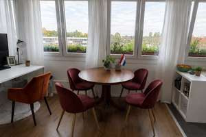 Lichtdurchflutete 2-Zimmer-Dachgeschosswohnung mit Kamin und Klimaanlage – Nikolaus-Knopp-Platz -, 40549 Heerdt, Düsseldorf – Vorschaubild 4