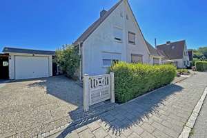 Gepflegte Doppelhaushälfte nahe Schwanenseepark in Wellingdorf-Ellerbek – Die vollständige Adresse der Immobilie erhältst du vom Anbieter., 24148 Ellerbek, Kiel – Vorschaubild 2