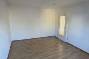 2- Zimmer Dachgeschoss-Wohnung mit Stellplatz in Stadtfeld – Uhlandstraße 9, 39108 Stadtfeld Ost, Magdeburg – Vorschaubild 15