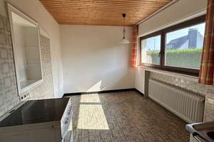 Freistehendes Einfamilienhaus mit Vergrößerungspotential und schönem Garten in Bonn-Ippendorf! – Die vollständige Adresse der Immobilie erhältst du vom Anbieter., 53127 Ippendorf, Bonn – Vorschaubild 6