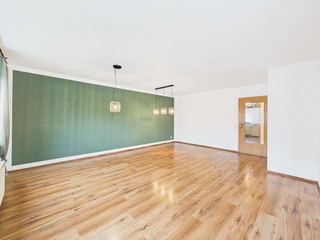 Immobilie in Meißenheim - Familienfreundliche 3-Zimmer-Erdgeschosswohnung mit Balkon in ruhiger Lage von Meißenheim-Kürzell - Bild 2