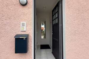 Single-Paradies:
charmante 2-Zimmer-Maisonette mit Hauscharakter in Toplage ! – Die vollständige Adresse der Immobilie erhältst du vom Anbieter., 70597 Waldau, Stuttgart – Vorschaubild 4