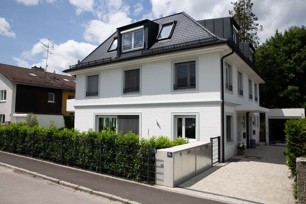 ** IHR TRAUMHAUS IN WALDTRUDERING **