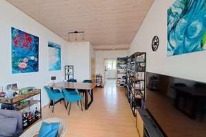 Attraktive 3-Zimmer-DG-Wohnung in Ulm (Eselsbergsteige) - mit Garage