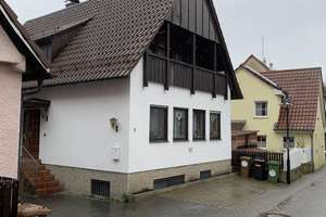 Wohnen mit Charakter: Modernes Einfamilienhaus in Zuffenhausen – Aspacher Straße 5, 70435 Zuffenhausen-Mitte, Stuttgart – Vorschaubild 2