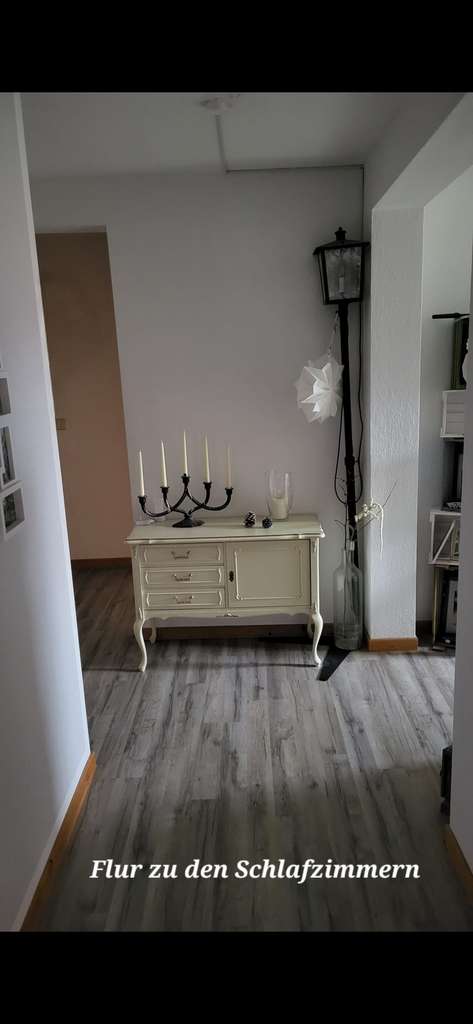 Immobilie in Burgwedel - 4 Zimmer Dachgeschosswohnung mit großem Garten, provisionsfrei ab Mitte 2026 - Bild 4