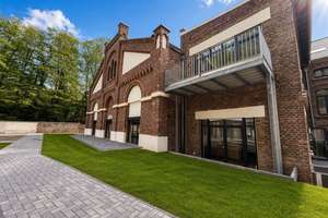 Dachgeschosswohnung mit zwei Balkonen in der denkmalgeschützten Löwenburg – 40629 Ludenberg, Düsseldorf – Vorschaubild 4