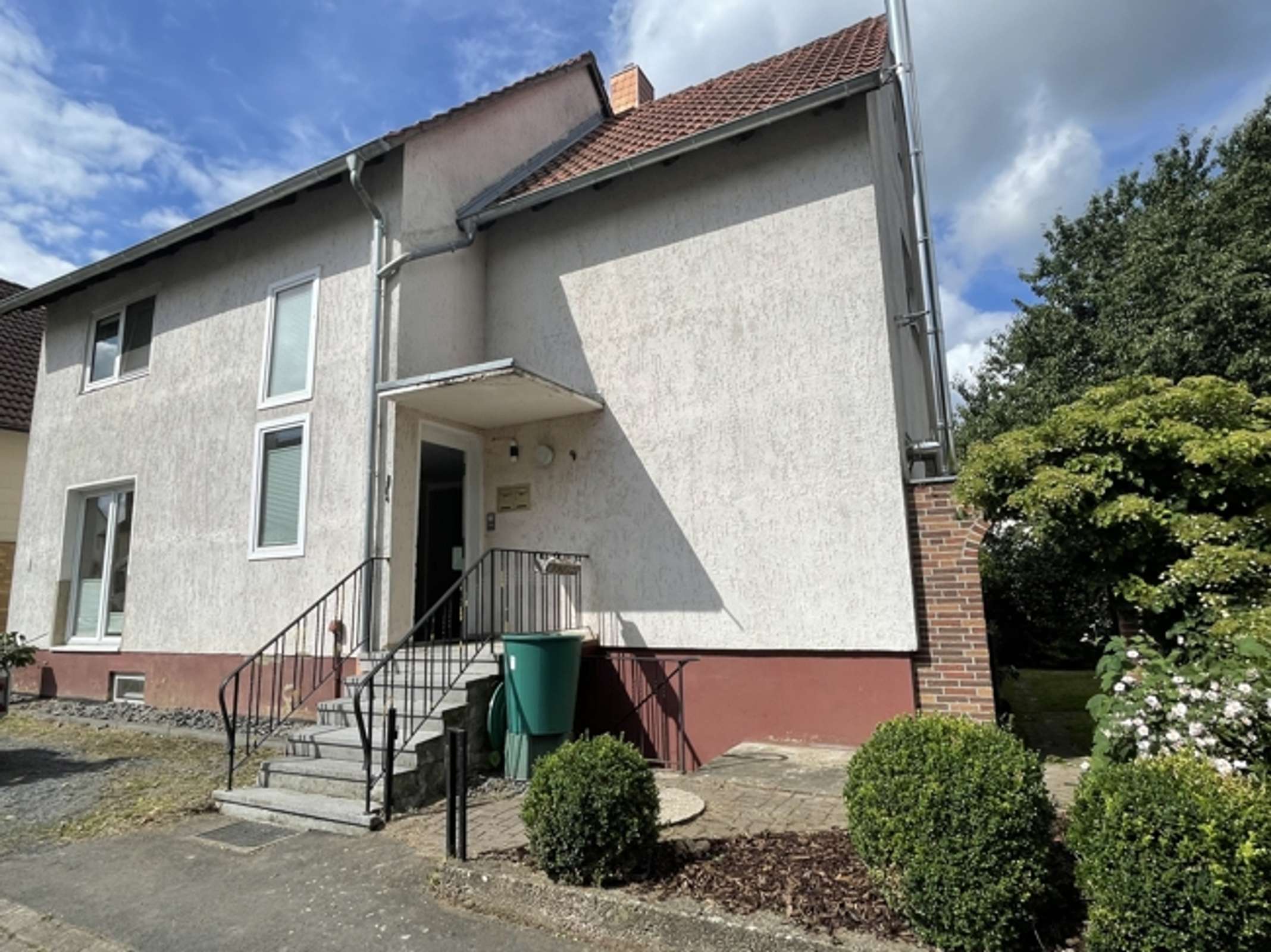 Ansprechendes, modern gestaltetes Einfamilienhaus in idyllischer und naturnaher Umgebung