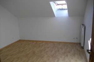 Schöne 3,5-Zimmer Wohnung mit Balkon in Königsdorf-Osterhofen – 82549 Königsdorf – Vorschaubild 7