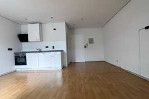 helle 1-Zimmer Wohnung mit Blick 3. OG, zentrale Lage, Balkon – Königstraße  53, 30175 Mitte (Ortsteil), Hannover – Vorschaubild 2