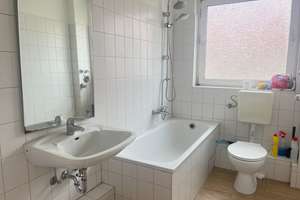 Lichtdurchflutete 4-Zimmerwohnung mit Garage und Gemeinschaftsgarten in Salzgitter-Bad – Hedwigstraße 9, 38259 Salzgitter-Bad, Salzgitter – Vorschaubild 5