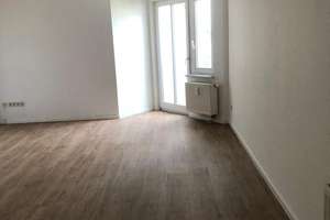 Schöne 4-Zimmerwohnung in zentraler Lage von Magdeburg – Raiffeisenstraße 23, 39112 Leipziger Straße, Magdeburg – Vorschaubild 2