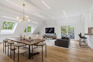 Zuhause der Extraklasse - stilvoll, modern, einzigartig – Die vollständige Adresse der Immobilie erhältst du vom Anbieter., 81827 Waldtrudering, München – Vorschaubild 1