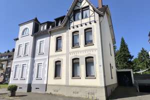 RENOVIERUNG/SANIERUNGSOBJEKT IM WUNDERSCHÖNEN ORTSTEIL KREFELD-BOCKUM. – Buschstr. 213, 47800 Bockum, Krefeld – Vorschaubild 2