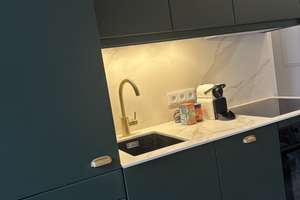 Alltagstaugliche 2-Zimmer-Wohnung in modernisiertem Altbau in Berlin-Wilmersdorf – 10717 Wilmersdorf, Berlin – Vorschaubild 6