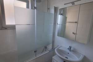 Helles WG-Zimmer in Zuffenhausen ab 15.12.25 oder 1.1.26 – Markomannenstraße 27, 70435 Zuffenhausen-Hohenstein, Stuttgart – Vorschaubild 3