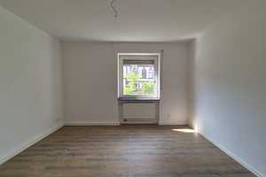 ** Frisch renoviert, 2 Minuten zum Rhein ** – Koblenz – Vorschaubild 8