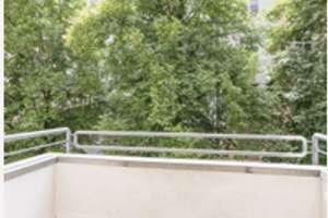 Wunderschöne Altbauwohnung in Wiesbaden Mitte mit schönem Eichenparkett – Die vollständige Adresse der Immobilie erhältst du vom Anbieter., 65195 Westend / Bleichstraße, Wiesbaden – Vorschaubild 2