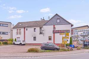 Charmantes Wohn- und Geschäftshaus mit hoher Sichtbarkeit in stark frequentierter Lage – Die vollständige Adresse der Immobilie erhältst du vom Anbieter., 55494 Rheinböllen – Vorschaubild 4