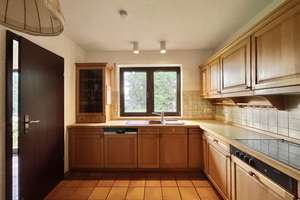 Schönes Einfamilienhaus mit separater Dachgeschoss-Einliegerwohnung und idyllischer Gartenoase – Die vollständige Adresse der Immobilie erhältst du vom Anbieter., 64342 Seeheim-Jugenheim – Vorschaubild 5