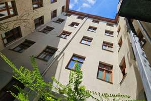 Mit Video: Kleine Terrassenwohnung im Innenhof mit Einbauküche – Sankt-Michael-Straße 5, 39112 Sudenburg, Magdeburg – Vorschaubild 7
