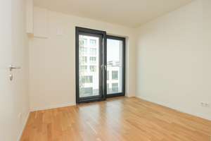 Leben im ZAM: 3-Zimmer-Wohnung mit Balkon – Margarete-Vollmar-Str. 2, 81248 Freiham, München – Vorschaubild 4