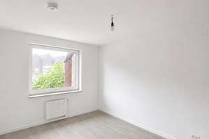 Schöne 2,5 Zimmer Wohnung mit Balkon – Suntumer Straße 14, 44803 Laer, Bochum – Vorschaubild 3