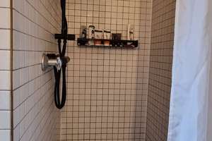 Hochwertiges, möbliertes Dach-Loft mit Klimaanlage – 40476 Golzheim, Düsseldorf – Vorschaubild 6