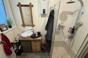 Großzügige Erdgeschosswohnung mit Garten, Garage & Stellplatz in Essen-Frohnhausen – Die vollständige Adresse der Immobilie erhältst du vom Anbieter., 45145 Frohnhausen, Essen – Vorschaubild 9