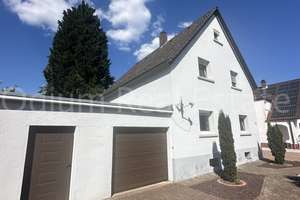 Einfamilienhaus mit großem Grundstück und mediterranem Flair