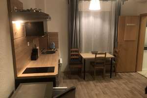 1 Zimmer-Appartement in Düsseldorf Rath-Mitte