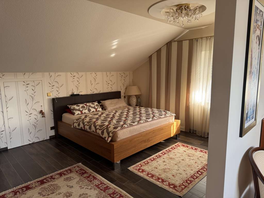 Immobilie in Dettenhausen - Moderne Doppelhaushälfte - Perfekt für zwei Familien oder Mehrgenerationenhaus - Bild 4