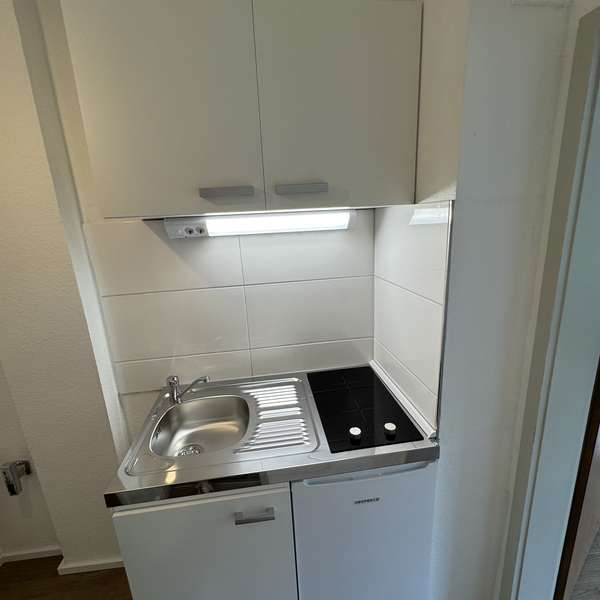*** ERSTBEZUG nach Sanierung - moderne  1-Zimmer-Wohnung in Aachen-West ***