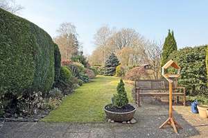 Modernisiertes Familienidyll mit freistehendem Kamin & großem Garten in Tangstedt – Wentzel Dr. – Die vollständige Adresse der Immobilie erhältst du vom Anbieter., 22889 Tangstedt – Vorschaubild 39