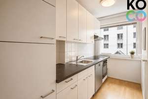 Vor Weihnachten einziehen- Balkon-Tiefgarage-Aufzug- TOP Lage! – 40221 Bilk, Düsseldorf – Vorschaubild 5