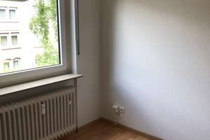 3-Zimmerwohnung in Pforzheim-Dillweissenstein mit 2 Balkonen, Waschraum, Keller und TG-Stellplatz – Hirsauer Straße 17, 75180 Dillweißenstein, Pforzheim – Vorschaubild 31