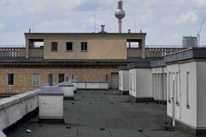 Historische Dachterrasse/ Dachgarten 1.000 m² mit sensationellem Panoramablick  in Karl Marx Allee – Karl Marx Allee 134, 10243 Friedrichshain, Berlin – Vorschaubild 16