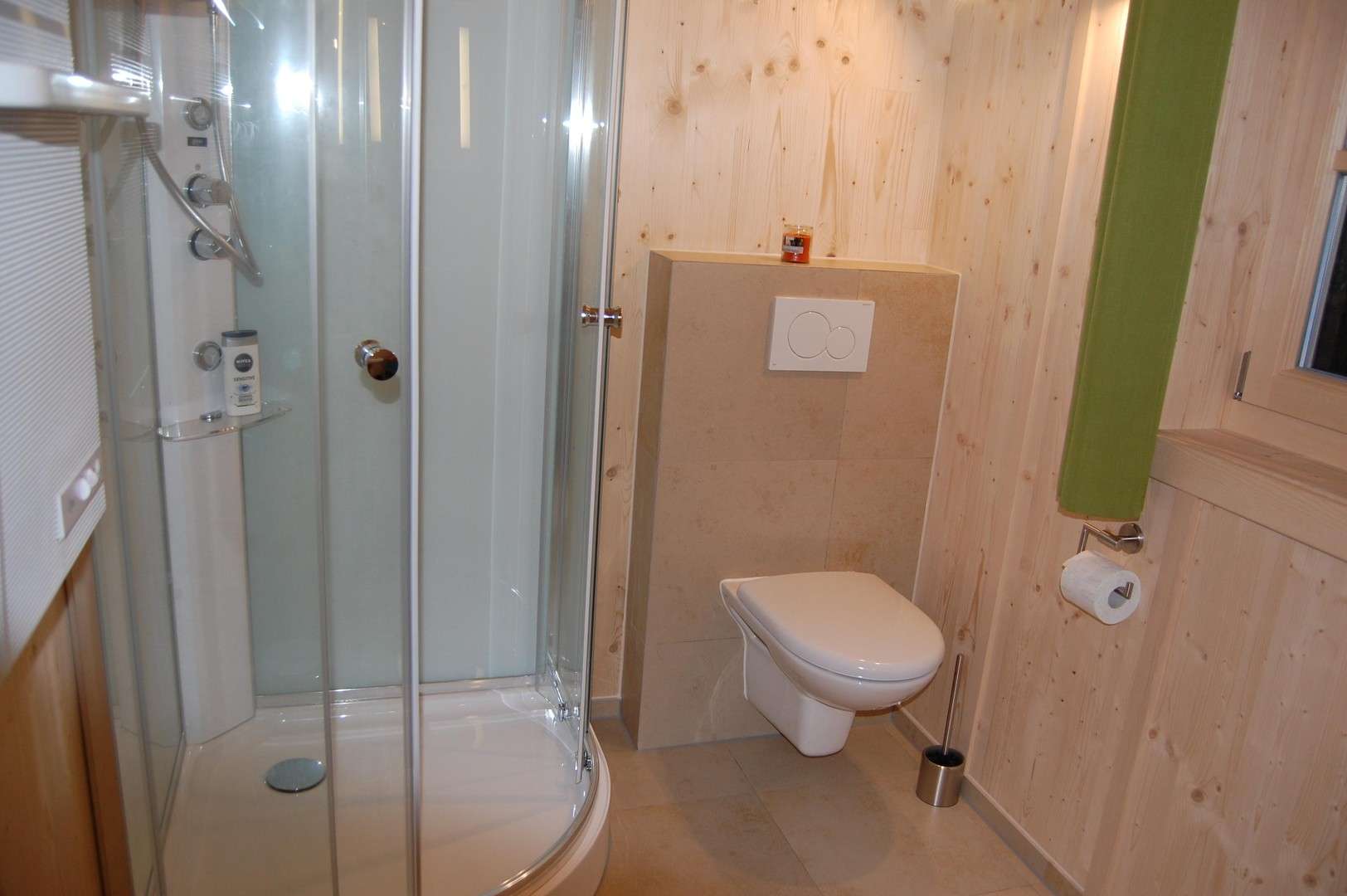 Immobilie in Schleching - Ihr Ferienhaus im Chiemgau, Natur, Berge, Chiemsee !!! - Bild 1