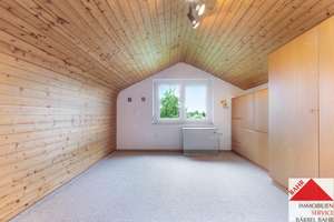Haus mit Herz, Platz und Potenzial - TO Metzingen – Die vollständige Adresse der Immobilie erhältst du vom Anbieter., 72555 Metzingen – Vorschaubild 8