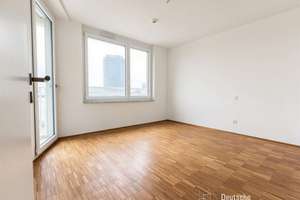 Exklusive 4-Zimmer-Wohnung über den Dächern der Stadt – Die vollständige Adresse der Immobilie erhältst du vom Anbieter., 80686 Land in Sonne, München – Vorschaubild 6