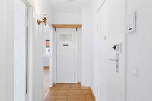 Bezugsfrei & lichtdurchflutet: Charmante 2-Zimmer-Etagenwohnung mit Wintergarten – Tangermünder Weg 5, 13583 Falkenhagener Feld, Berlin – Vorschaubild 9