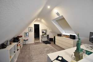 Modernes Wohnen! Gepflegte 3-Zi-Maisonetten-Whg mit Balkon – Robert-Koch-Straße 32, 46145 Sterkrade-Mitte, Oberhausen – Vorschaubild 10