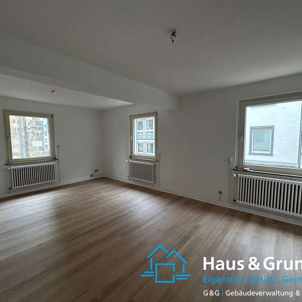 *** schöne 1-2-Zimmer-Wohnung - in der Innenstadt, am charmanten Aachener Markt***