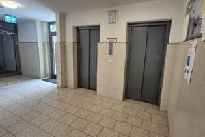  Drei Zimmer in Köln-Junkersdorf – Die vollständige Adresse der Immobilie erhältst du vom Anbieter., 50858 Junkersdorf, Köln – Vorschaubild 3