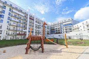 Drei Schlafzimmer, eine sonnige Loggia – 4 Zimmer im FRANKY – 60326 Gallus, Frankfurt am Main – Vorschaubild 10