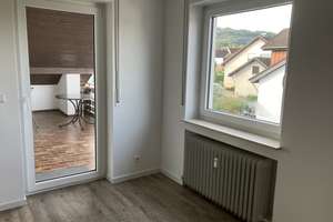 Helle, vollständig renovierte 3,5-Zimmer-Wohnung mit Balkon und EBK in Westhausen – Die vollständige Adresse der Immobilie erhältst du vom Anbieter., 73463 Westhausen – Vorschaubild 5