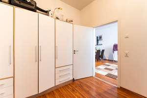 Stilvolle 2-Zimmerwohnung mit Stellplatz und Einbauküche im Denkmalensamble – Die vollständige Adresse der Immobilie erhältst du vom Anbieter., 1139 Mickten, Dresden – Vorschaubild 3