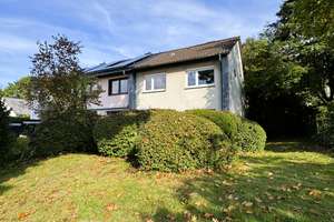 ***Charmantes Reihenendhaus mit Garten und Stellplatz in Wetzlar*** – Die vollständige Adresse der Immobilie erhältst du vom Anbieter., 35578 Wetzlar – Vorschaubild 1